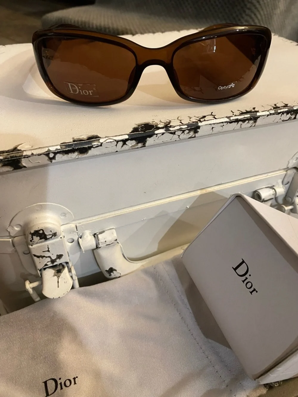 Dior Brown Sunglasses with Brown Lenses - Picture 3 of 8
